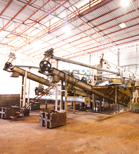 Lead Recycling Battery Breaking